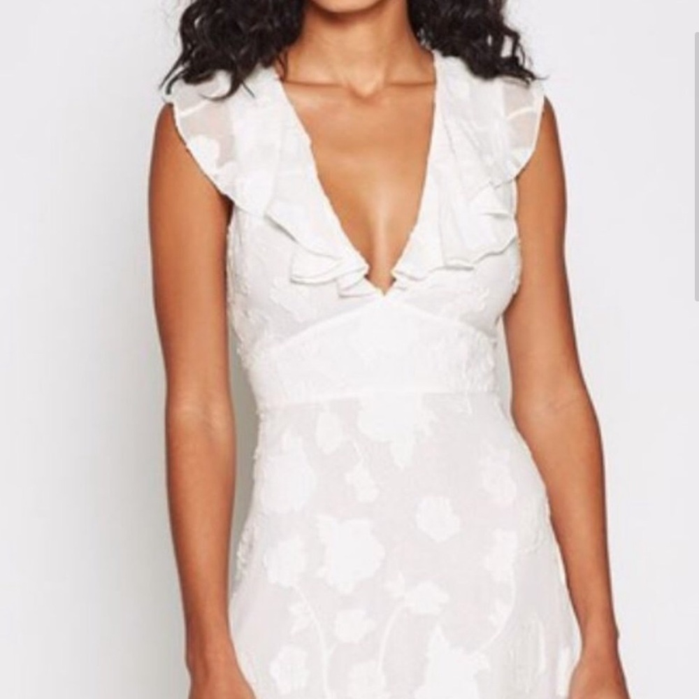NWT- JOIE Adella White Floral Embroidered Ruffle Midi Dress